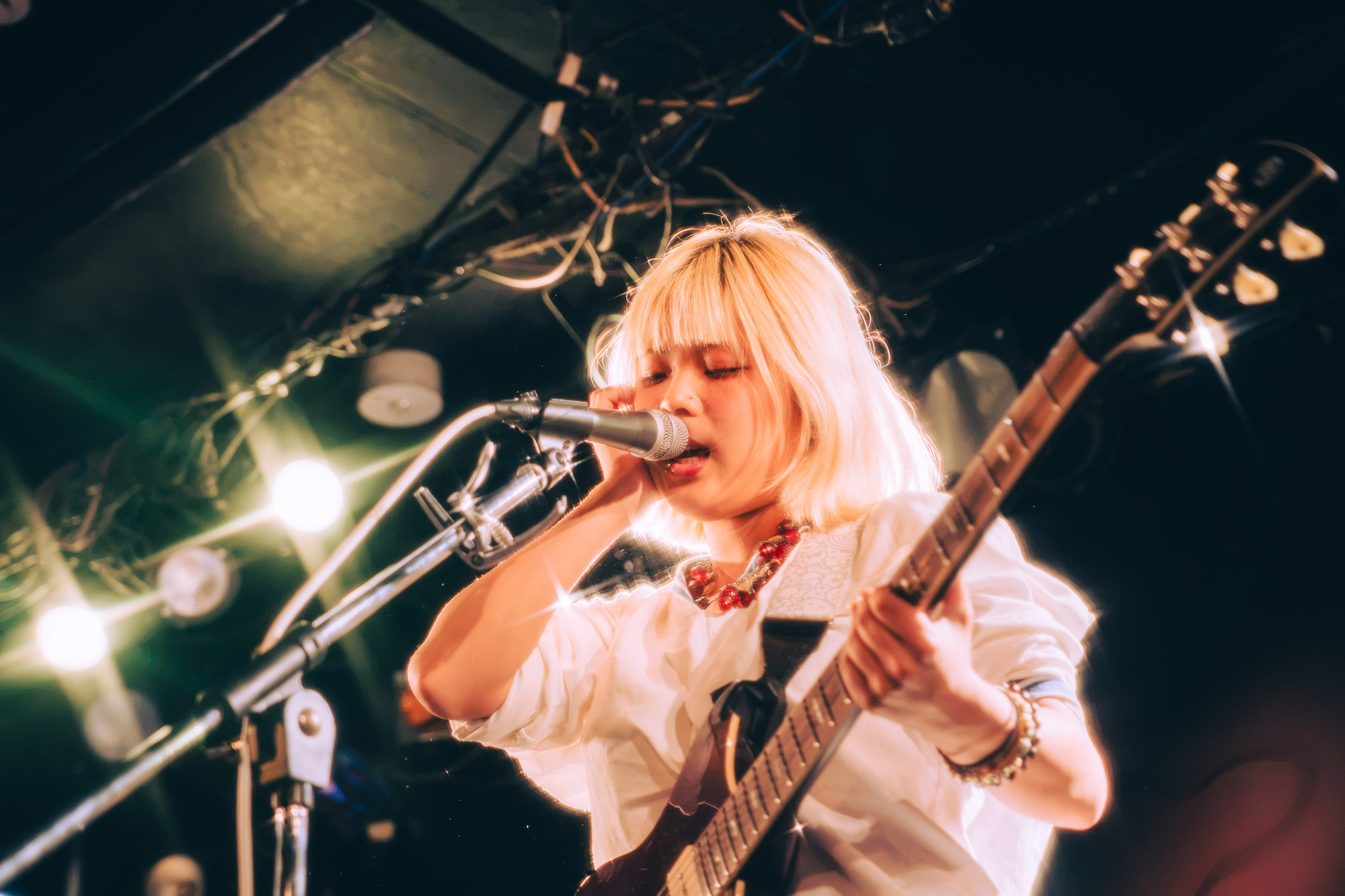 全国対バンツアー「全部流し込んで。」ツアー横浜編よりライブ写真をお届け☆彡